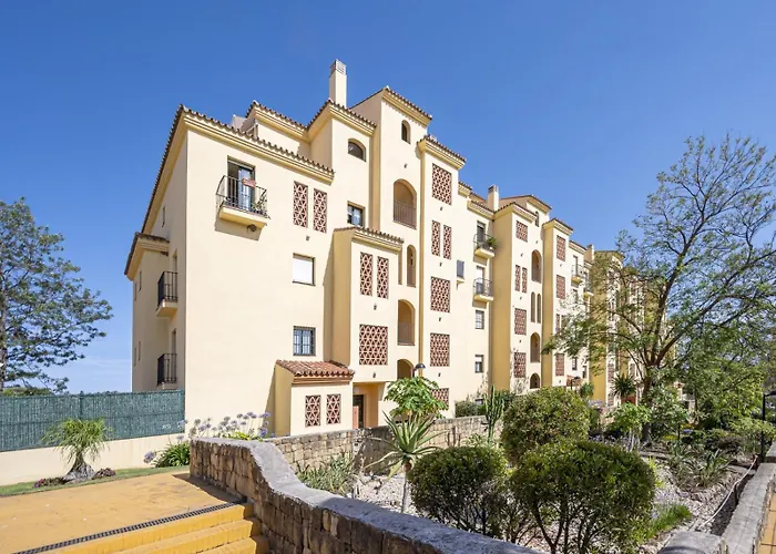 Joyas * 埃斯特波纳